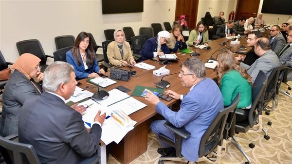 خالد عبدالعزيز يطالب وسائل الإعلام بتحقيق التوازن بين حرية الرأي والتعبير والمسئولية الوطنية والمجتمعية