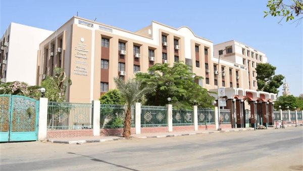 مستشفيات جامعة سوهاج الأولى في الترصد الوبائي بين المستشفيات الجامعية لعام 2026