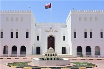 سلطنة عُمان تدين وتستنكر استهداف موقعين من المراكز الحدودية الشمالية للكويت