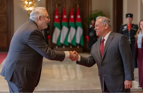الملك يتقبل أوراق اعتماد عدد من السفراء