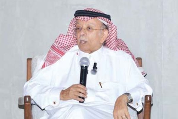 السفير المعلمي: يستعرض «سياسة الأدب وأدب السياسة»