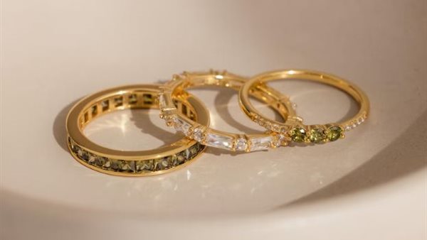 الذهب يتراجع في الصاغة، هذا العيار يسجل 6000 جنيه