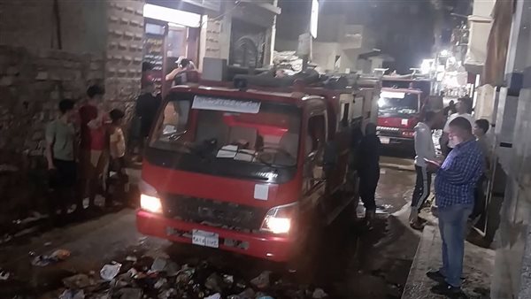 السيطرة على حريق بمخزن مواد غذائية في الغربية