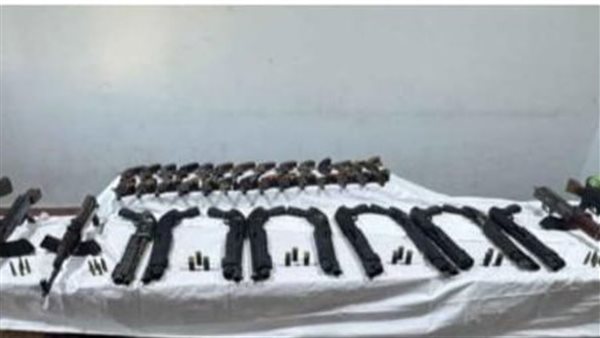 ضبط مخدرات بـ 80 مليون جنيه.. ومصرع "عنصر خطر" في قنا