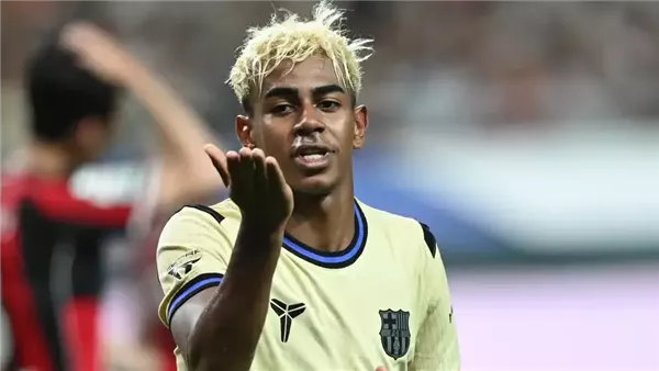 بعرض الـ3×1، أتلتيكو مدريد يسخر من برشلونة ويطلب ضم لامين يامال وبيدري