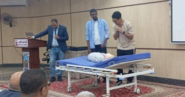 كلية طب الأقصر تنظم ورشة الإسعافات الأولية ضمن فعاليات الأسبوع البيئي
