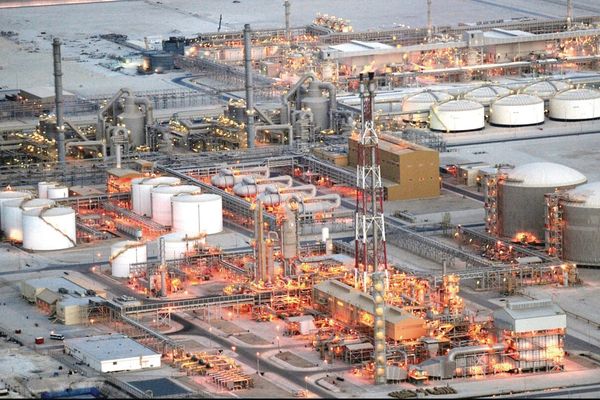 «الأحداث الراهنة» تستدعي تبني استراتيجيات اقتصادية وتجارية خليجية حديثة