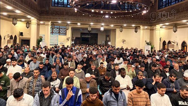 مساجد بني سويف كاملة العدد في صلاة تراويح الليلة الثالثة من شهر رمضان