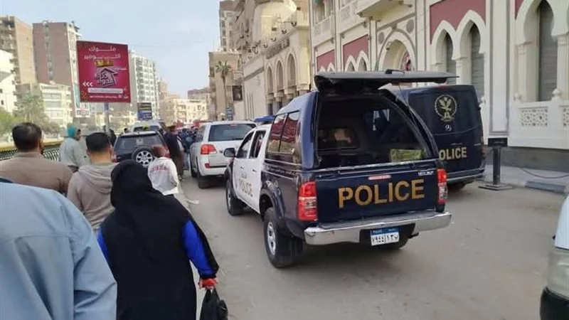 سرقة تهز منزل المخرج محمد عبد العزيز وكاميرات المراقبة ترصد المشتبه به