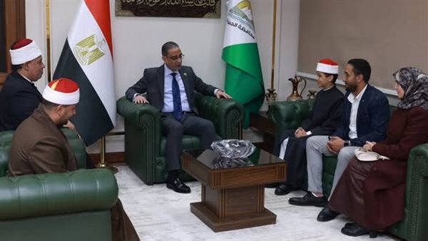 محافظ الجيزة يكرّم الفائزين بالمراكز الأولى في مسابقة «دولة التلاوة»