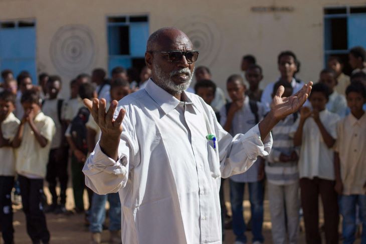 السودان: أزمة مستحقات المعلمين تتصدّر المشهد … إضراب في الخرطوم ومذكرة مَطالب للسلطات في الجزيرة