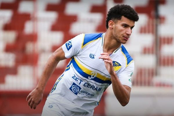 الأهلي المصري يتقدم بعرض لضم نجم بارادو الجزائري