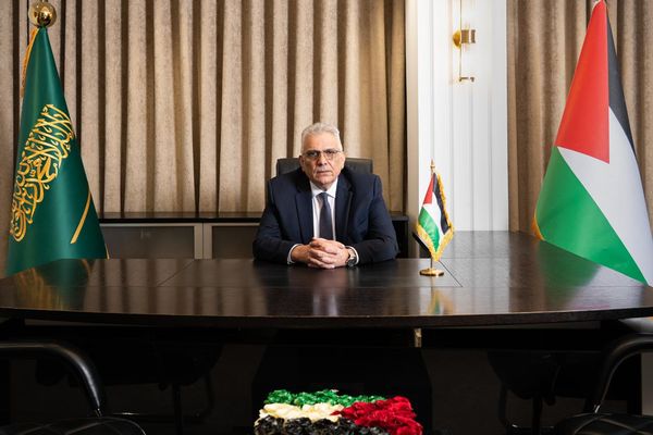 سفير فلسطين: حملة التبرعات عبر «سلمان للإغاثة» تجسّد موقف السعودية الثابت