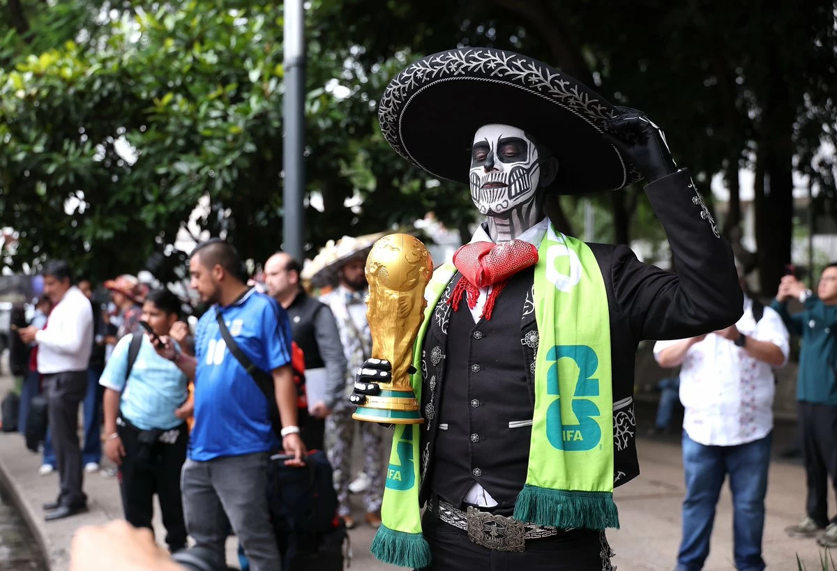 أزمة قلبية لمشجع قبل دقائق من افتتاح كأس العالم 2026