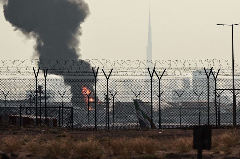 الغارديان: هجوم الإمارات على إيران يخاطر بجر دول الخليج للحرب الأمريكية وبروز تحالفات جديدة