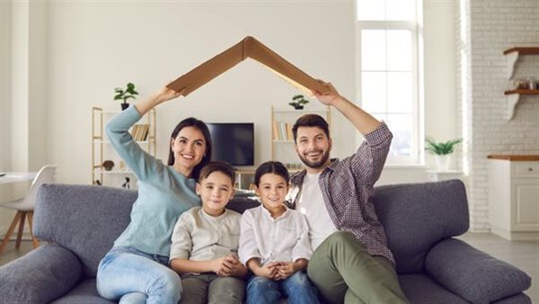 الفلانتين، الحكاية مش ورد ودباديب 7 أشكال للحب في حياة المرأة