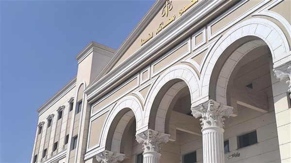 اليوم ثاني جلسات محاكمة 6 أشخاص بتهمة إجبار شاب على ارتداء ملابس نسائية بالقليوبية