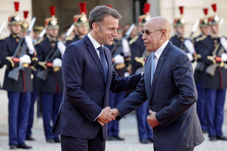 زيارة الغزواني إلى باريس… ماذا تريد فرنسا من موريتانيا في هذا التوقيت؟