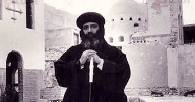 أبرزها كتب عن العقيدة والكتاب المقدس.. تعرف على مؤلفات البابا شنودة الثالث
