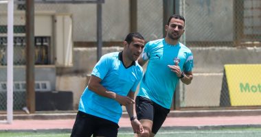 أوسكار رويز يجتمع بحكام مباريات الأهلى والزمالك وبيراميدز