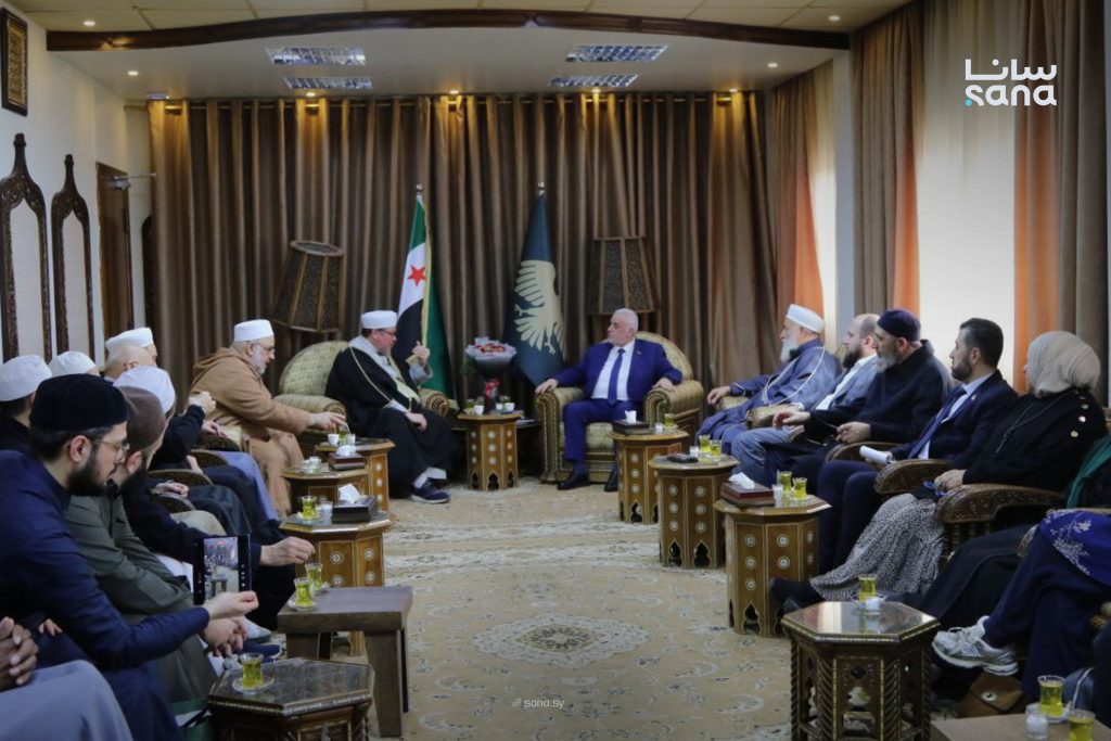 وزير الأوقاف يبحث مع وفد من بلجيكا وفرنسا العمل الدعوي