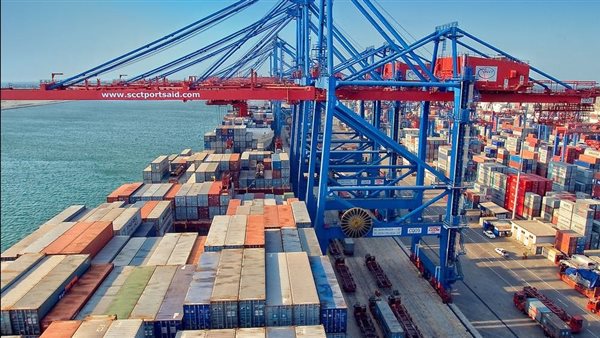 وزيرا الاستثمار والمالية: تشغيل كامل للموانئ والمنافذ الجمركية لتيسير التجارة وتعزيز الاستثمار