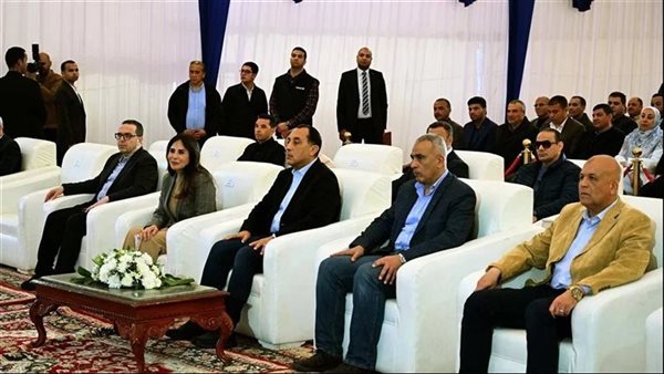 مدبولي يسلم عقود وحدات المبادرة الرئاسية "سكن لكل المصريين" بحدائق العاصمة