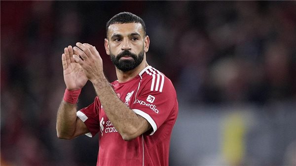 ألكسندر أرنولد: محمد صلاح أفضل من نيمار