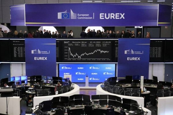 الأسهم الأوروبية تغلق تعاملاتها على ارتفاع