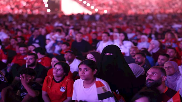 كيف تابعت جماهير الكرة المصرية مباريات المنتخب الماضية