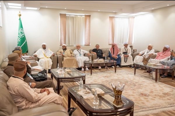 د . عبداللطيف آل الشيخ: الأمة الإسلامية تمر بمنعطف خطير ولا نجاة إلا بالتوحيد