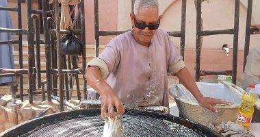 الكنافة البلدى فى قنا.. حرفة يدوية بطعم السمن البلدى