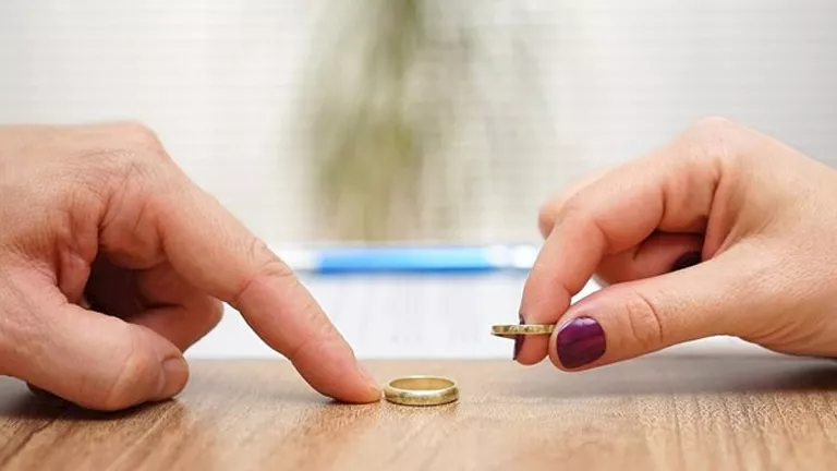 فسخ الخطبة للمسيحيين.. متى تسترد الشبكة ومتى تفقدها؟