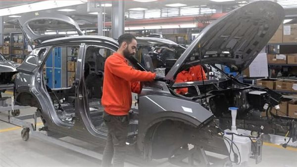الوزراء: البرنامج الوطني لتنمية صناعة السيارات يوفر حوافز لبناء قاعدة قوية لصناعة السيارات