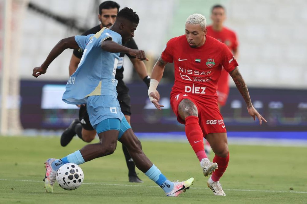 شباب الأهلي ضيفاً ثقيلاً على الظفرة لاسترداد الصدارة