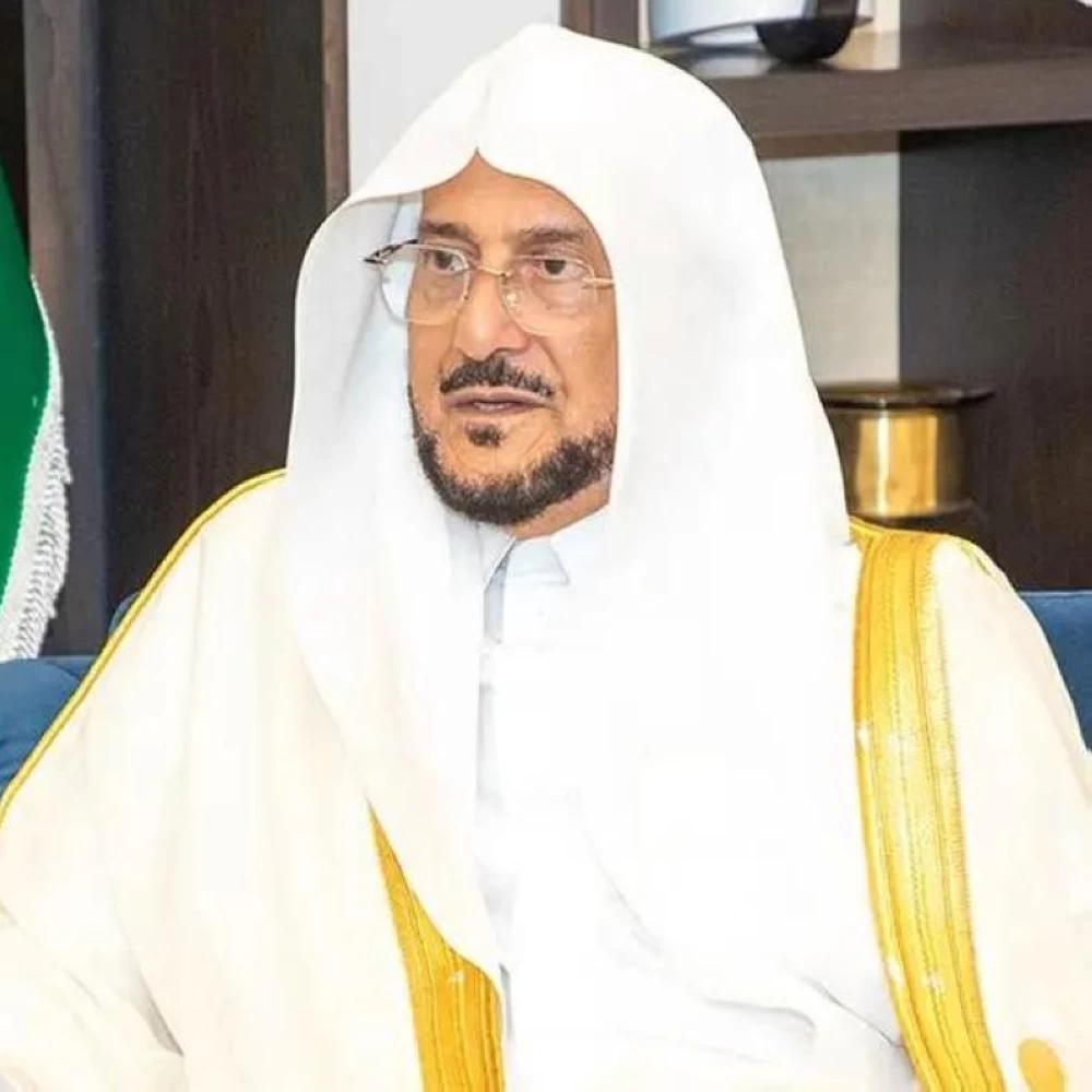 وزير الشؤون الإسلامية يرفع التهنئة للقيادة بمناسبة حلول شهر رمضان