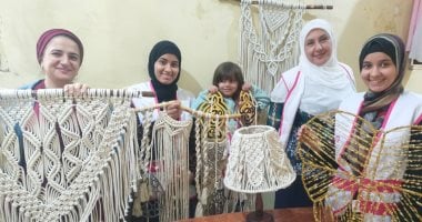 قصة نجاح "فتاة الكروشيه" بالغربية.. من الهواية لمدربة معتمدة بالشباب والرياضة