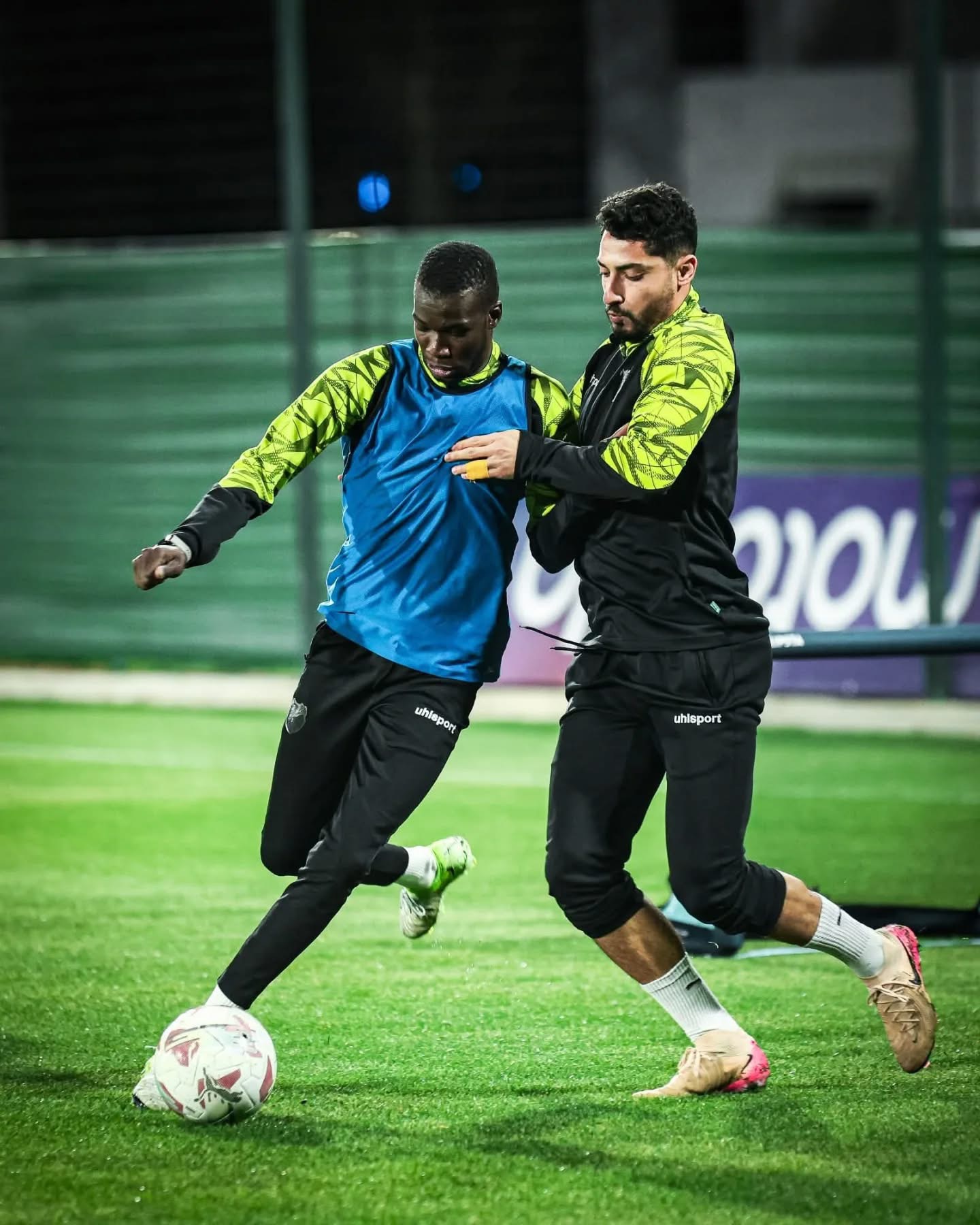 بادئا تجربة احترافية جديدة .. شيخنا سميغا يستعد لظهوره الأول مع المغرب الفاسي