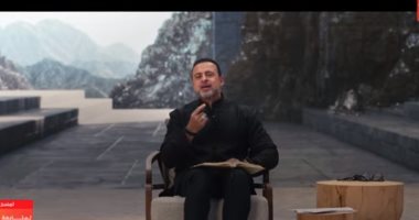 مصطفى حسني بـ«الحصن»: العزلة البناءة حصن للمؤمن وقت الفتن