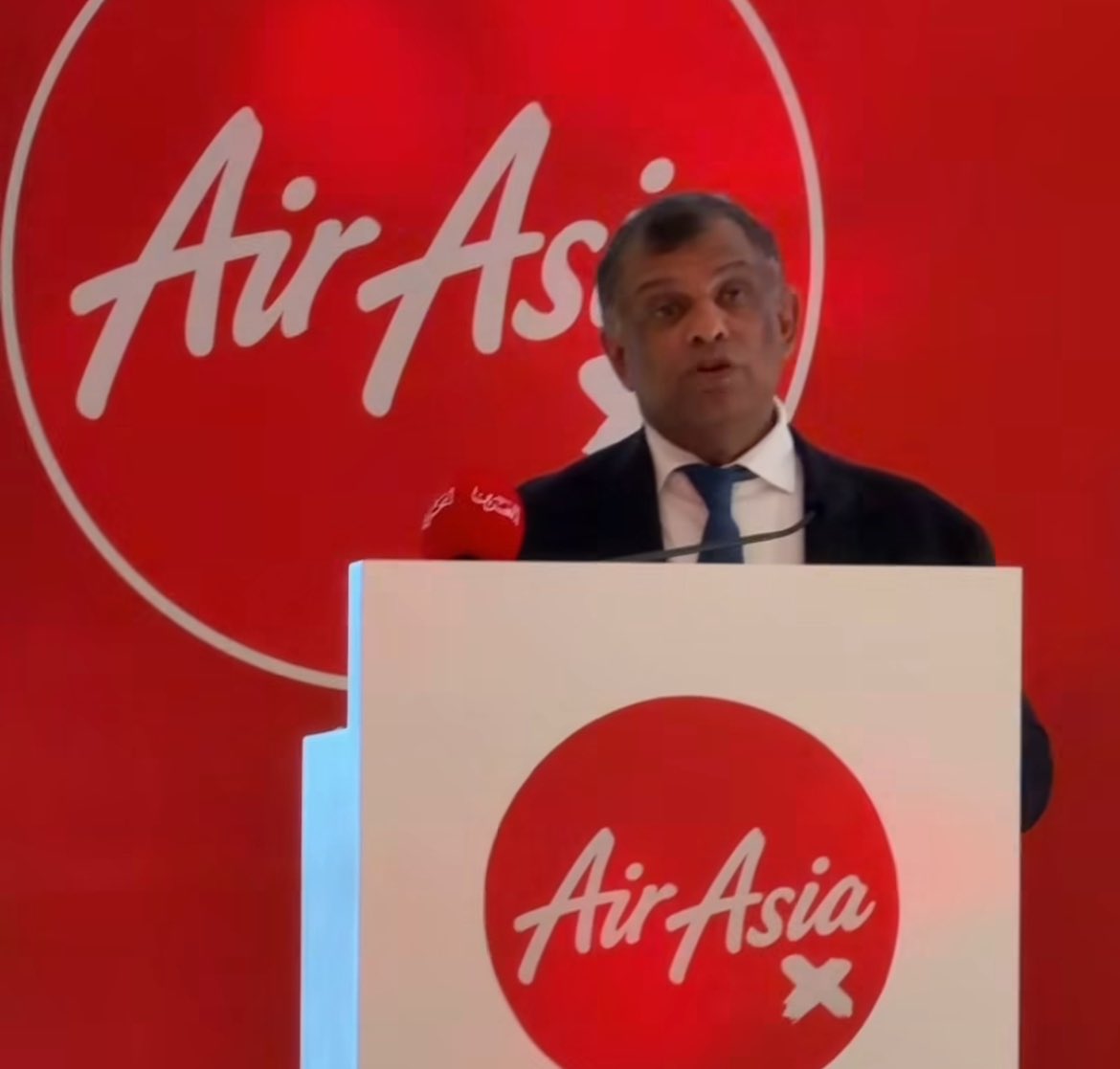 رئيس طيران آسيا: سنشغل 100 طائرة من البحرين ونربطها بأكثر من 120 مدينة حول العالم