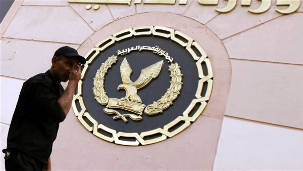عفاريت الأسفلت.. سقوط 3 شباب عرضوا حياة المارة للخطر من أجل الشهرة