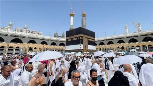 ترحيل وغرامة تصل لـ 100 ألف ريال، السعودية تشدد عقوبة الحج بدون تصريح