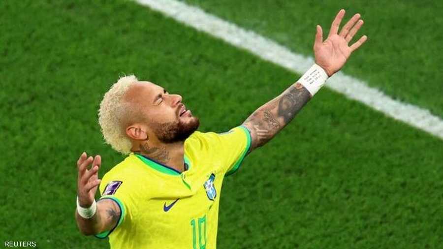 رئيس البرازيل يطلق وصفا ساخرا لنيمار.. ماذا قال؟