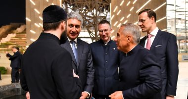 رئيس جمهورية تتارستان يزور المتحف المصري الكبير ويشيد بتجربة العرض المتحفي
