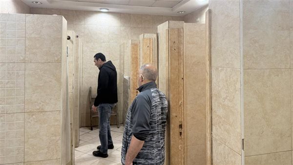 جوهر نبيل يجري جولة مفاجئة على عدد من مراكز الشباب ويعاقب المقصرين