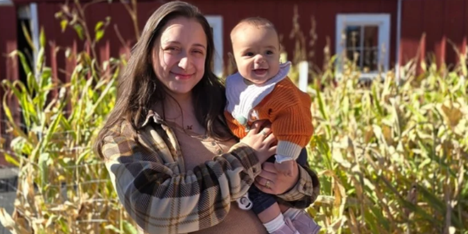 جريمة الـ 70 طعنة.. مراهق يقتل حاملاً ويحرق منزلها بسبب صفقة على فيسبوك