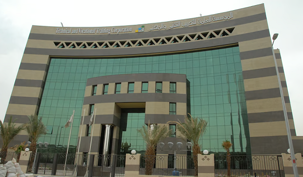 «تقني القصيم» يعتمد التدريب «عن بُعد» بجميع المنشآت غدًا الاثنين