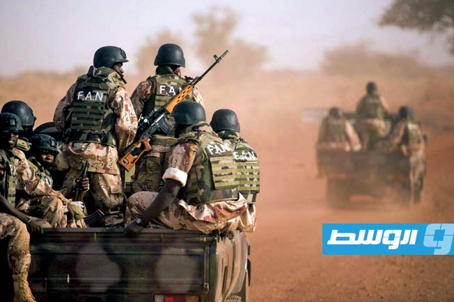 احتجاز النيجر ضابطين ليبيين يزيد حدة التوتر بين نيامي و«الحكومتين»