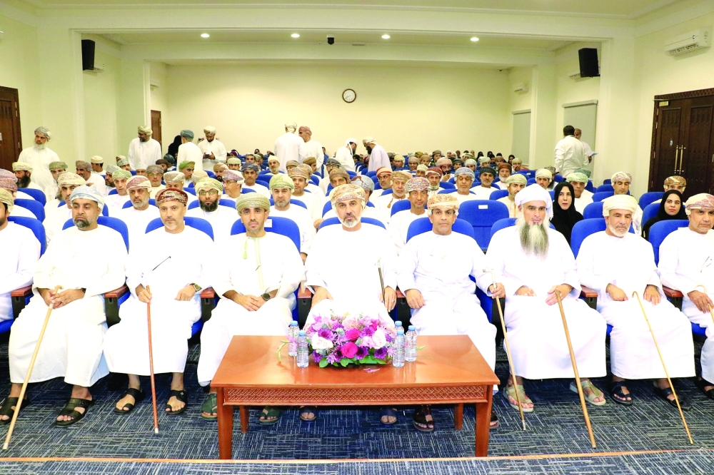 تكريم 80 من الطلبة المجيدين في الدبلوم العام بولاية وادي المعاول