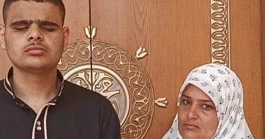 أم الأوائل.. رحلة كفاح صنعت اثنين من المتفوقين فى الشرقية